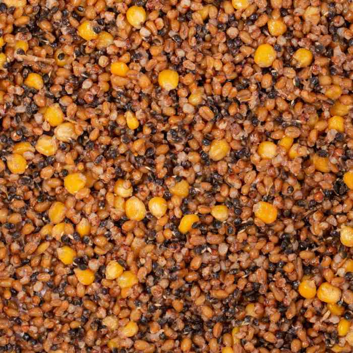 Зерновая смесь MINENKO Spod Mix Strawberry (4кг)